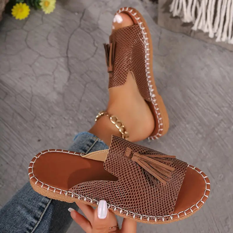 Chinelo De Verão Casual Com Detalhe De Franja Para Mulheres, Confortável E Leve Para Uso Ao Ar Livre Na Praia.